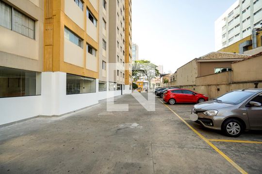 Garagem de apartamento para alugar com 2 quartos, 52m² em Vila Gomes Cardim, São Paulo