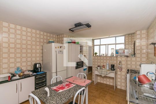 Cozinha de apartamento à venda com 3 quartos, 111m² em Penha, Rio de Janeiro