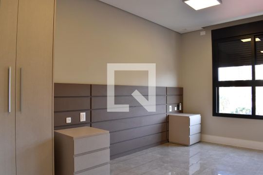 Suíte de apartamento à venda com 3 quartos, 94m² em Juvevê, Curitiba