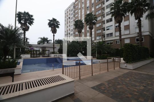 Área comum - Piscina de apartamento à venda com 2 quartos, 63m² em Marechal Rondon, Canoas