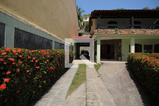 Garagem de casa de condomínio à venda com 4 quartos, 350m² em Jacarepaguá, Rio de Janeiro