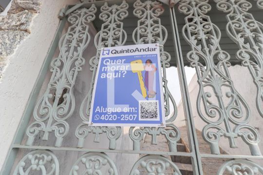 Placa de casa à venda com 4 quartos, 244m² em Jardim do Lago, Jundiaí