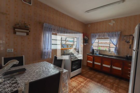 Cozinha de casa à venda com 4 quartos, 244m² em Jardim do Lago, Jundiaí