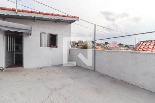 Quintal de casa à venda com 4 quartos, 244m² em Jardim do Lago, Jundiaí