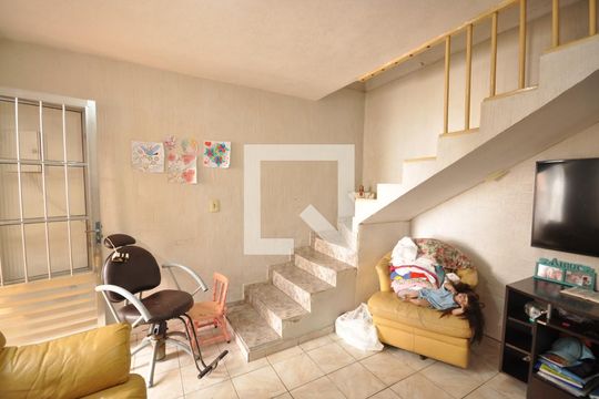 Sala de casa à venda com 2 quartos, 150m² em Jardim Brasil (zona Norte), São Paulo