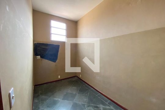 Quarto 1 de apartamento à venda com 3 quartos, 160m² em Higienópolis, Rio de Janeiro
