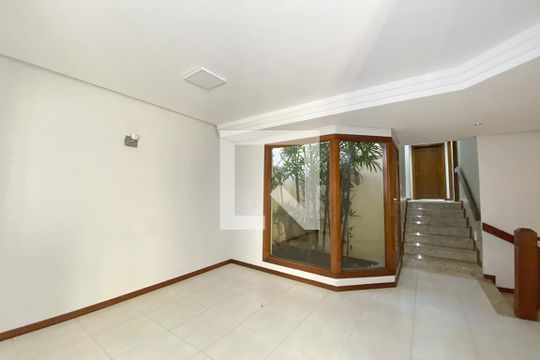 Sala 2 de casa à venda com 3 quartos, 215m² em Pinheiro, São Leopoldo