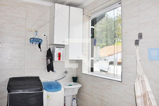 Detalhe - Área de Serviço de casa para alugar com 2 quartos, 78m² em Parque Panamericano, São Paulo
