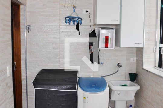 Detalhe - Área de Serviço de casa para alugar com 2 quartos, 78m² em Parque Panamericano, São Paulo