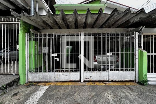 Fachada casa de kitnet/studio para alugar com 1 quarto, 10m² em Santo Amaro, São Paulo
