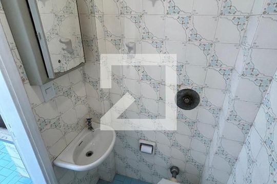 Banheiro 1 de apartamento para alugar com 3 quartos, 200m² em Lapa, São Paulo
