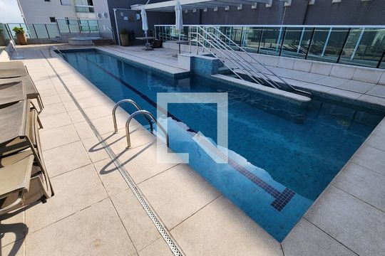 Área comum - Piscina de apartamento para alugar com 1 quarto, 55m² em Ponta da Praia, Santos