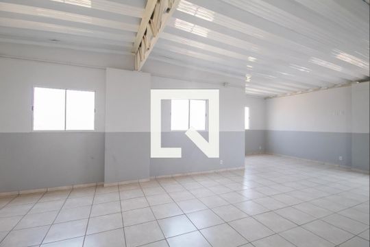 Apartamento para alugar com 2 quartos, 38m² em Santa Maria, Osasco