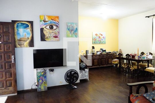 Sala de casa à venda com 5 quartos, 450m² em Jacarepaguá , Rio de Janeiro