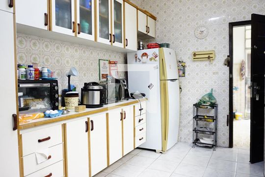 Cozinha de casa à venda com 5 quartos, 450m² em Jacarepaguá , Rio de Janeiro