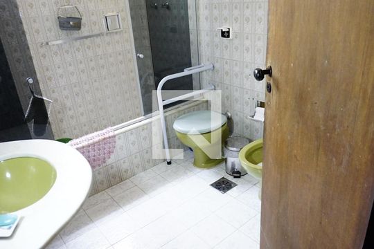 Banheiro Social de casa à venda com 5 quartos, 450m² em Jacarepaguá , Rio de Janeiro