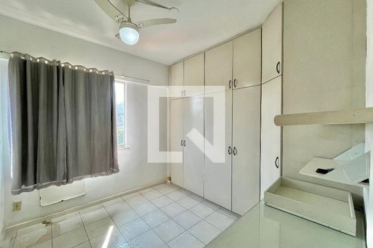 Quarto de apartamento à venda com 2 quartos, 80m² em Freguesia (jacarepaguá), Rio de Janeiro