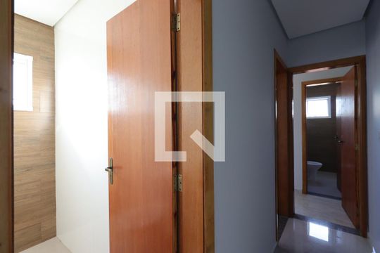 Corredor de apartamento à venda com 2 quartos, 113m² em Parque Novo Oratório, Santo André