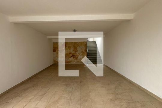 Garagem de casa à venda com 3 quartos, 140m² em Vila Polopoli, São Paulo