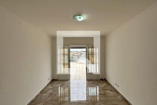 Casa à venda com 3 quartos, 140m² em Vila Polopoli, São Paulo