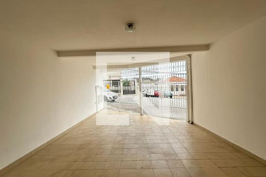 Garagem de casa à venda com 3 quartos, 140m² em Vila Polopoli, São Paulo