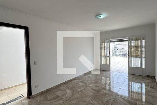 Sala de casa à venda com 3 quartos, 140m² em Vila Polopoli, São Paulo