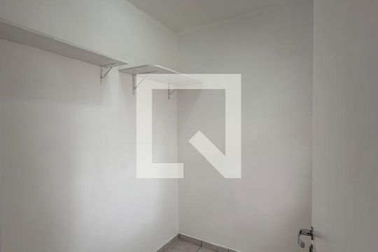 Quarto de Serviço de casa à venda com 3 quartos, 140m² em Vila Polopoli, São Paulo