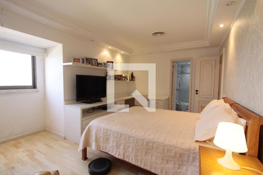 Quarto 1 suíte de apartamento à venda com 4 quartos, 310m² em Barra da Tijuca, Rio de Janeiro