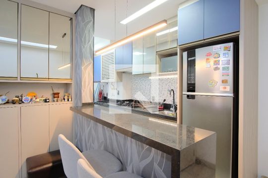 Cozinha de apartamento à venda com 3 quartos, 85m² em Parque São Jorge, São Paulo