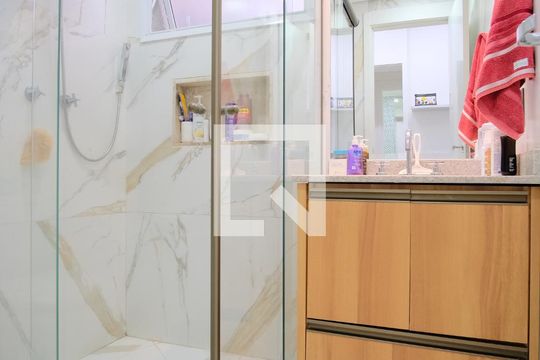 Banheiro da Suíte de apartamento à venda com 3 quartos, 85m² em Parque São Jorge, São Paulo