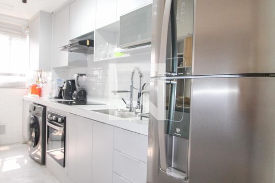 Cozinha de apartamento à venda com 2 quartos, 59m² em Botafogo, Campinas
