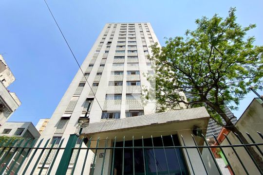 Fachada de apartamento à venda com 2 quartos, 85m² em Jardim das Bandeiras, São Paulo