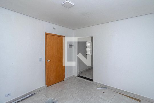 Sala de casa para alugar com 1 quarto, 44m² em Jardim Clímax, São Paulo