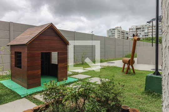 Área comum de apartamento para alugar com 2 quartos, 43m² em Recreio dos Bandeirantes, Rio de Janeiro