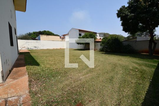 Jardim de casa à venda com 5 quartos, 420m² em Jardim do Sol, Campinas