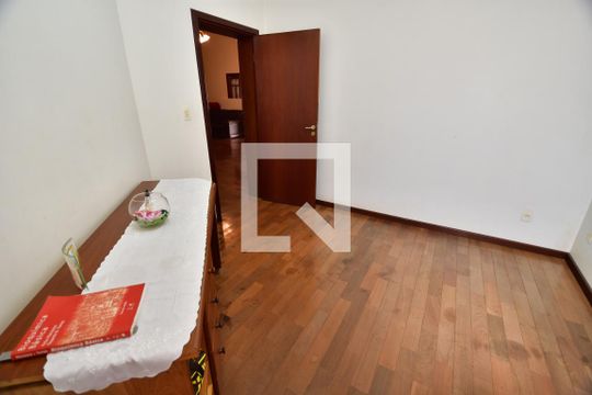 Sala 3 de casa para alugar com 5 quartos, 420m² em Jardim do Sol, Campinas