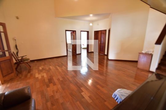 Sala 1 de casa para alugar com 5 quartos, 420m² em Jardim do Sol, Campinas