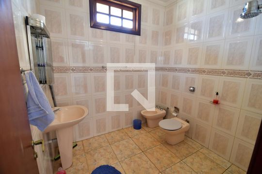 Banheiro 1 de casa à venda com 5 quartos, 420m² em Jardim do Sol, Campinas