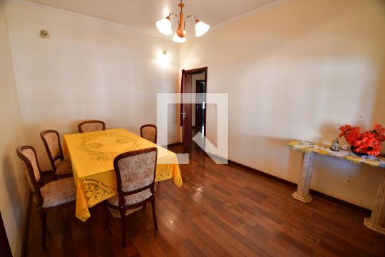 Sala 2 de casa para alugar com 5 quartos, 420m² em Jardim do Sol, Campinas
