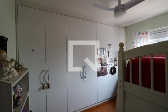 Quarto de apartamento à venda com 3 quartos, 131m² em Jardim, Santo André