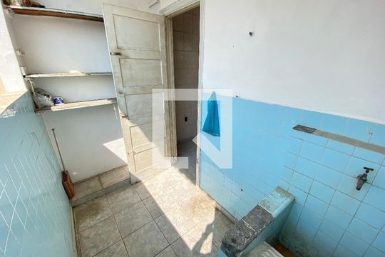 Área de Serviço de apartamento à venda com 2 quartos, 60m² em Inhaúma, Rio de Janeiro