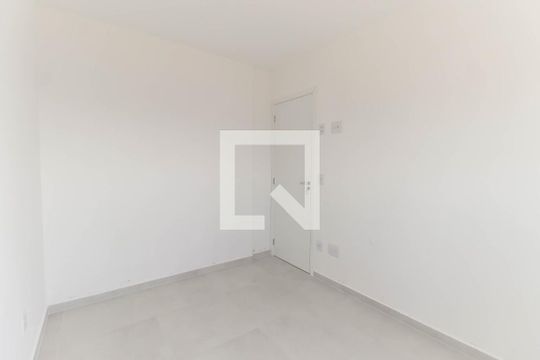 Quarto 1 de apartamento à venda com 2 quartos, 50m² em Vila Giordano, São Paulo