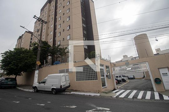fachada de apartamento para alugar com 2 quartos, 45m² em Parque Bristol, São Paulo