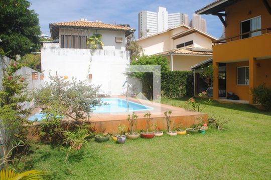 Área comum - Piscina de casa de condomínio para alugar com 5 quartos, 420m² em Jaguaribe, Salvador