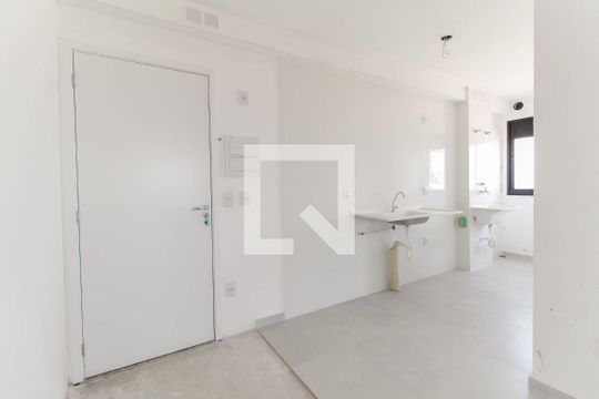 Cozinha de apartamento à venda com 2 quartos, 50m² em Vila Giordano, São Paulo