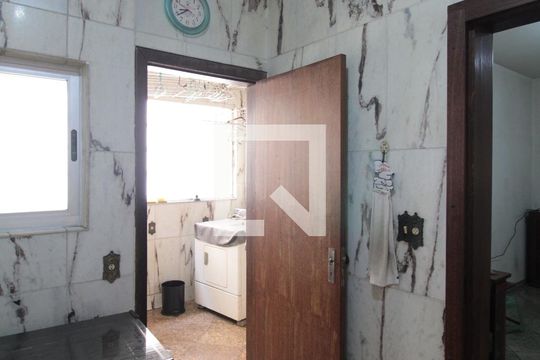 Cozinha de apartamento à venda com 4 quartos, 130m² em São Luiz, Belo Horizonte