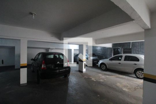 Garagem de apartamento à venda com 4 quartos, 130m² em São Luiz, Belo Horizonte