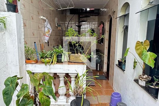 Quintal de casa para alugar com 3 quartos, 196m² em Parque Novo Oratório, Santo André