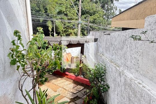 Garagem 2 de casa para alugar com 3 quartos, 196m² em Parque Novo Oratório, Santo André
