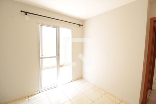 Quarto 1 de apartamento para alugar com 2 quartos, 54m² em Shopping Park, Uberlândia